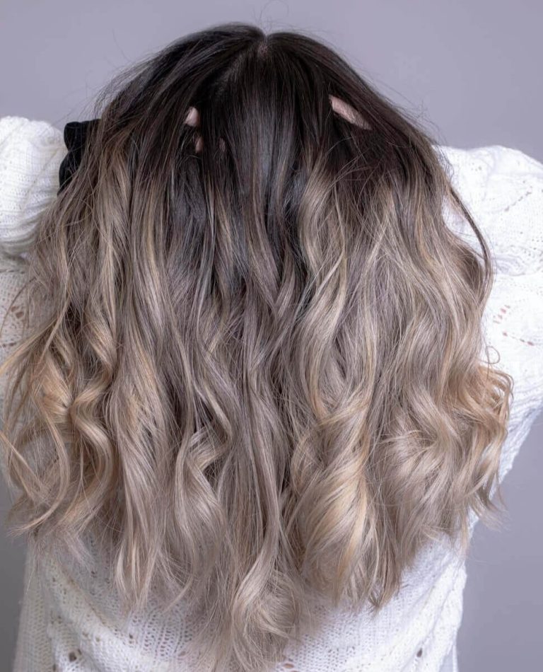 type 2 wavy hair texture